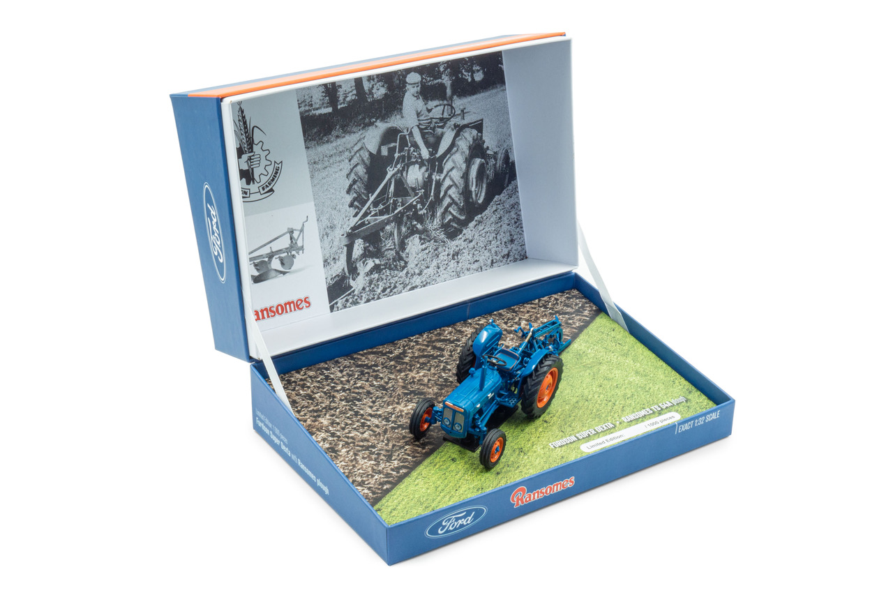 Fordson Super Dextra mit Ransomes TS54A 2-Schar-Pflug Limited Edition-1