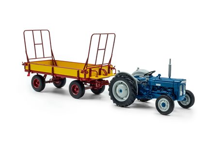 Fordson Super Dextra mit Midema gelbrot-1
