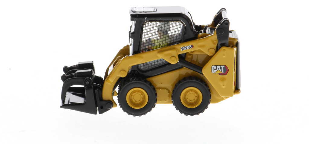 CAT 242D3 Kompaktlader mit Anbaugeräten Modell von DieCast Masters 1:50