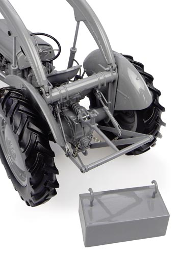 Ferguson TEA-20 mit Frontlader (1947) Modell von Universal Hobbies 1:16