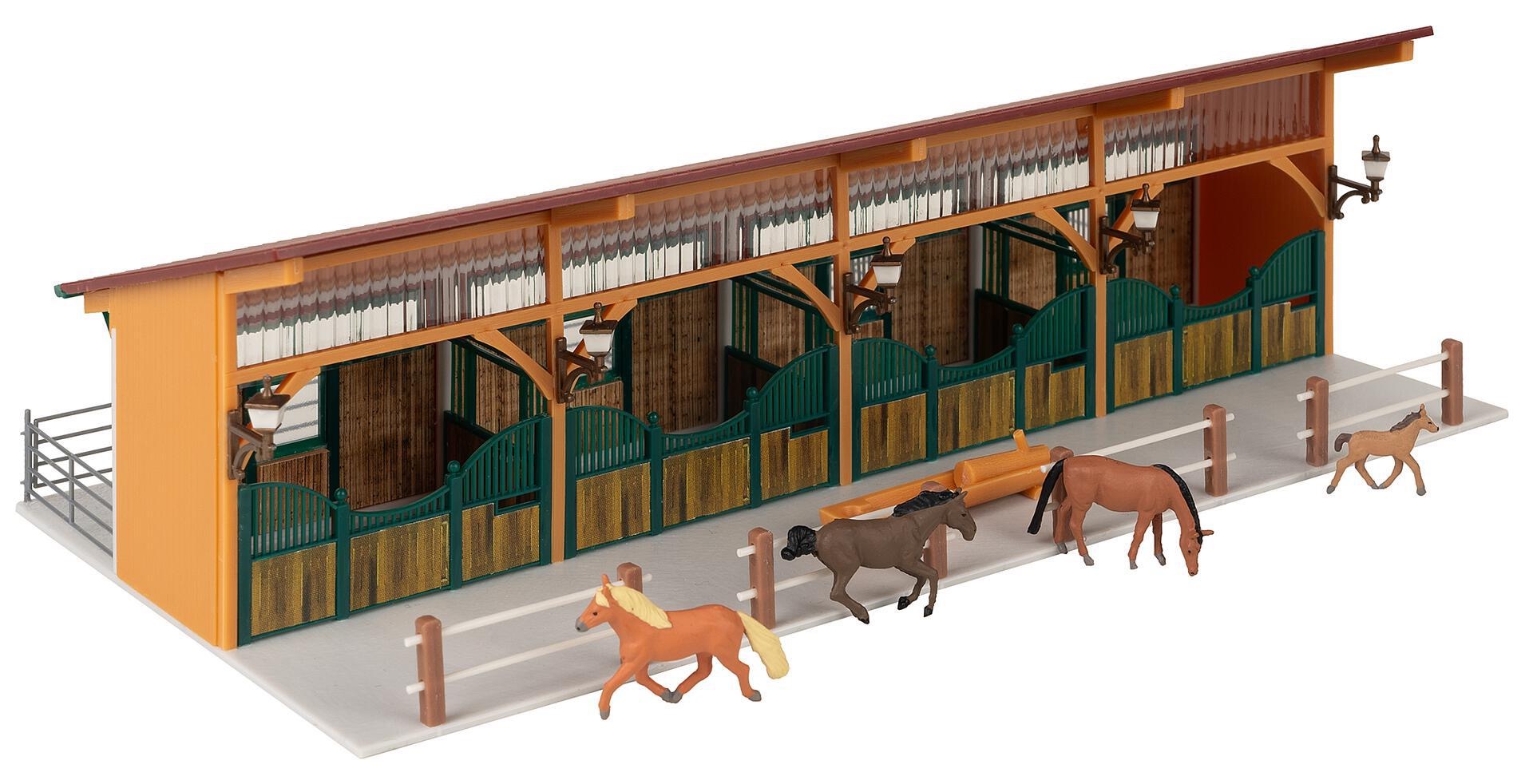 Pferdestall mit 4 Pferden Modell von Faller 1:87