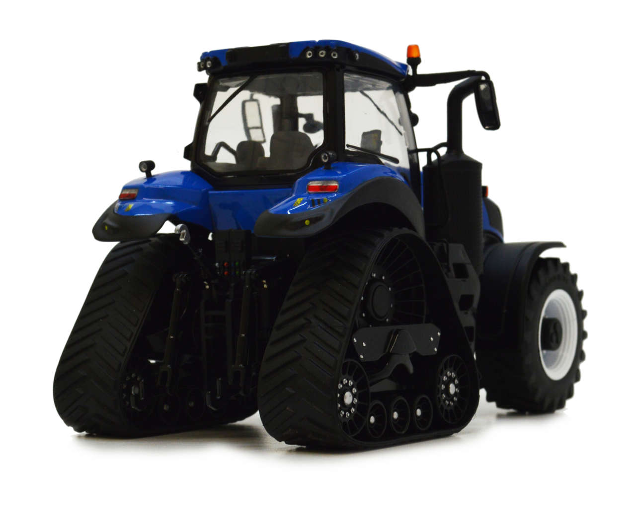 New Holland T8.435 Genesis Smarttrax blau Limited Edition Modell von MarGe Models 1:32