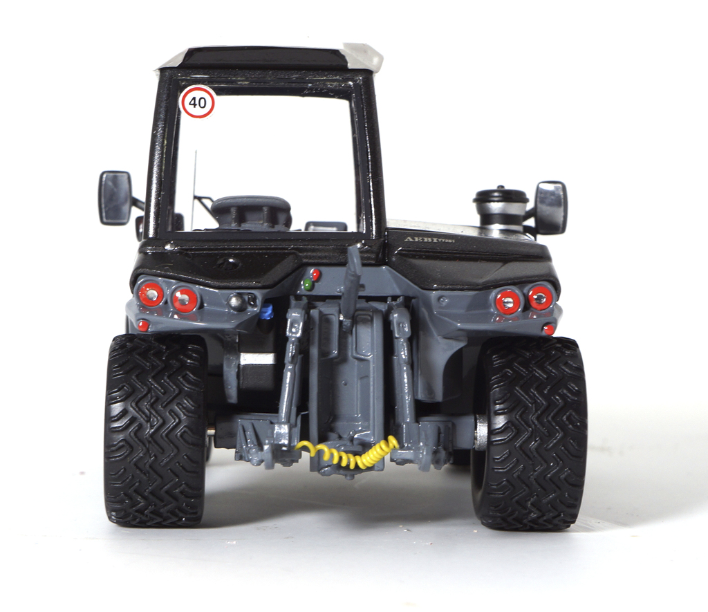 Aebi Terratrac 281 Black Modell von PowerTrac Models 1:32
