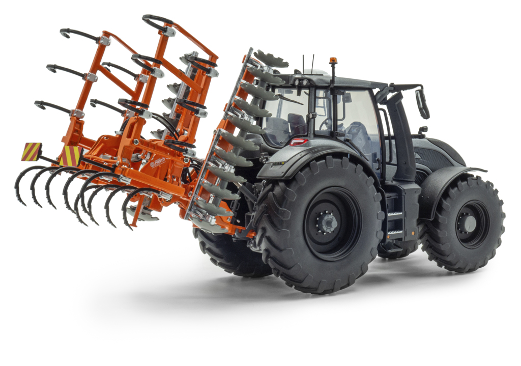 Pasto Morgan MG-X 550/22 Scheibenegge und Stel ST600 Grubber Set Modell von Universal Hobbies 1:32