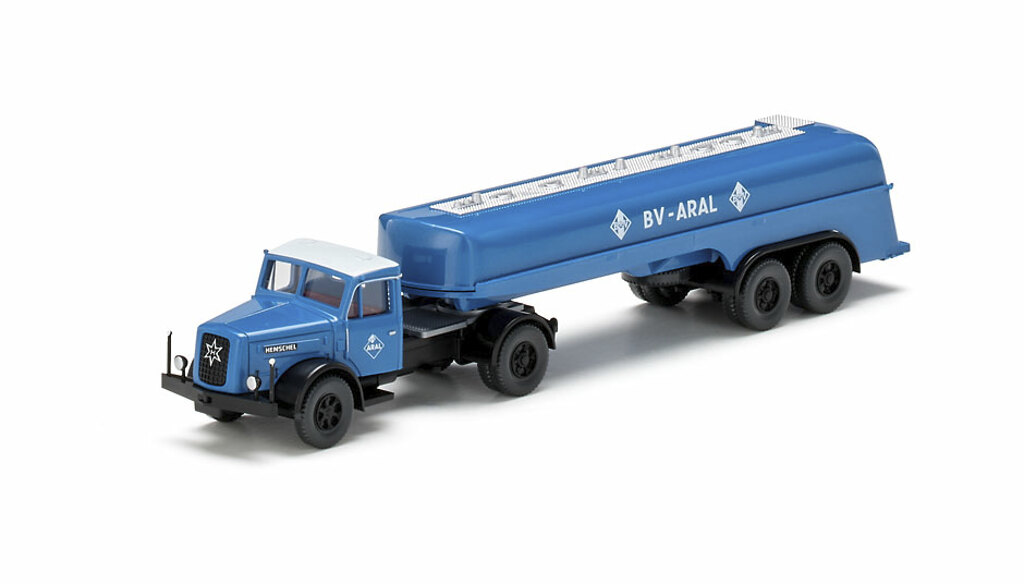 Tanksattelzug Henschel BV - ARAL Modell von WIKING 1:87