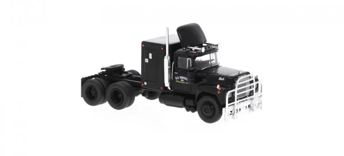 Mack RS 700 schwarz Modell von Brekina 1:87