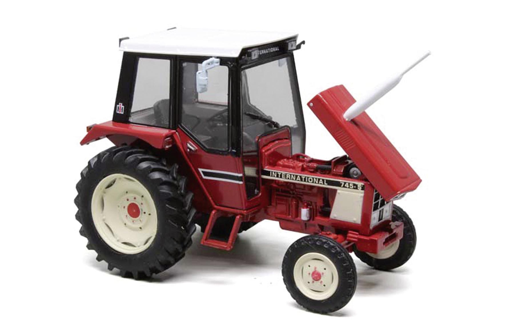 IHC 745S 2WD Modell von Replicagri 1:32