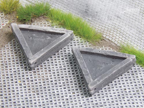 Straßenpflanzkübel, klein (5 Stck.) Modell von Juweela 1:87