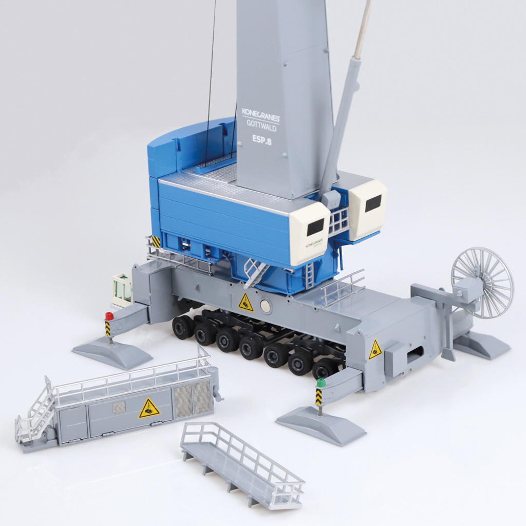 Konecranes Gottwald ESP.8 Gen.6 Mobiler Hafenkran Modell von NZG 1:87
