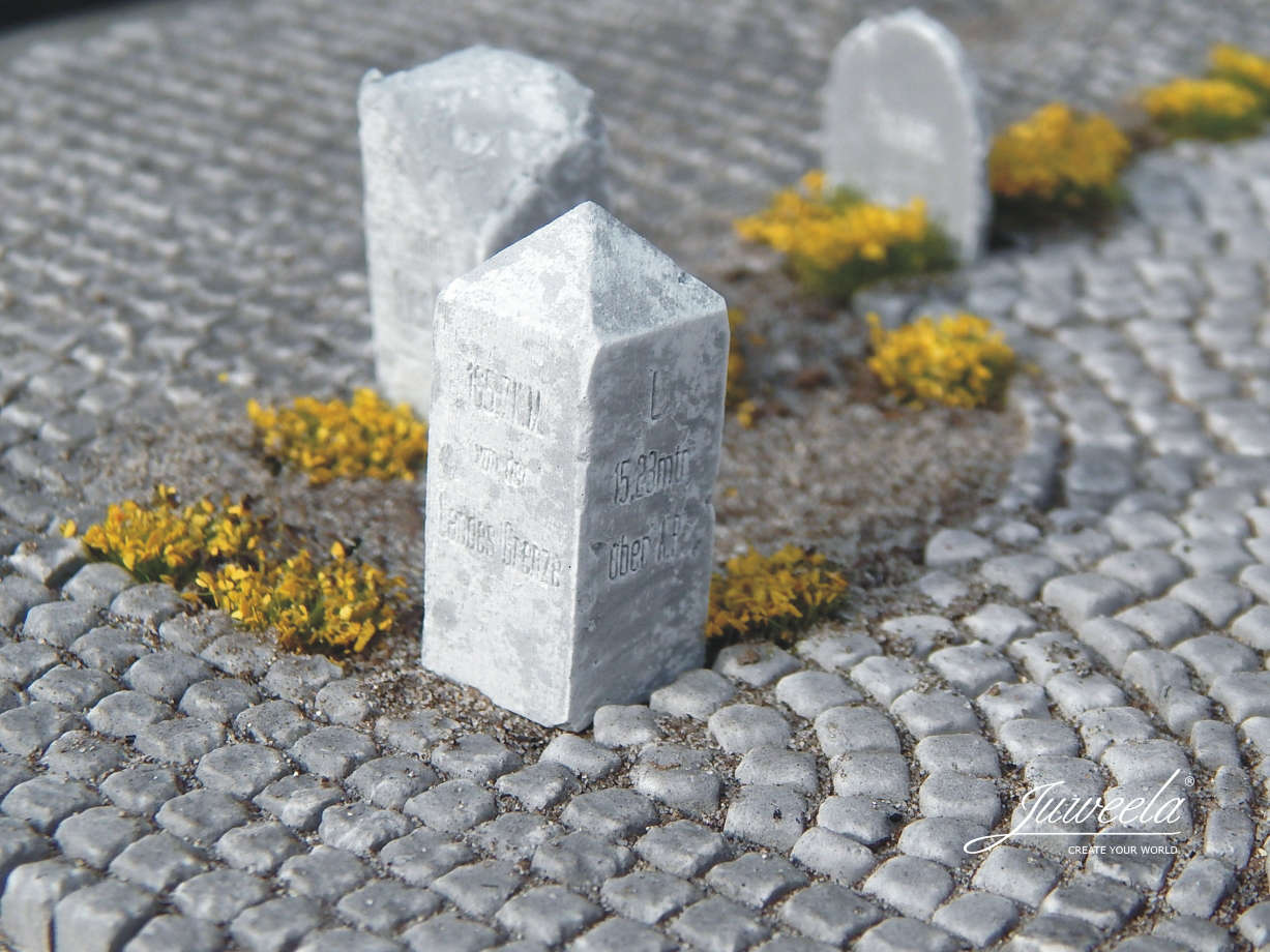Kilometersteine Berlin  Modell von Juweela 1:87