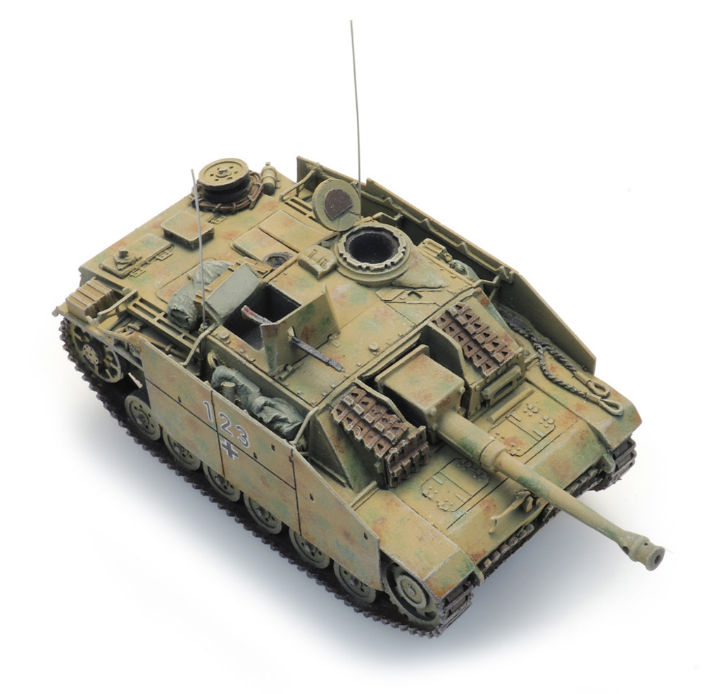 StuG III Ausf. G 3-Ton Tarnung Modell von Artitec 1:87