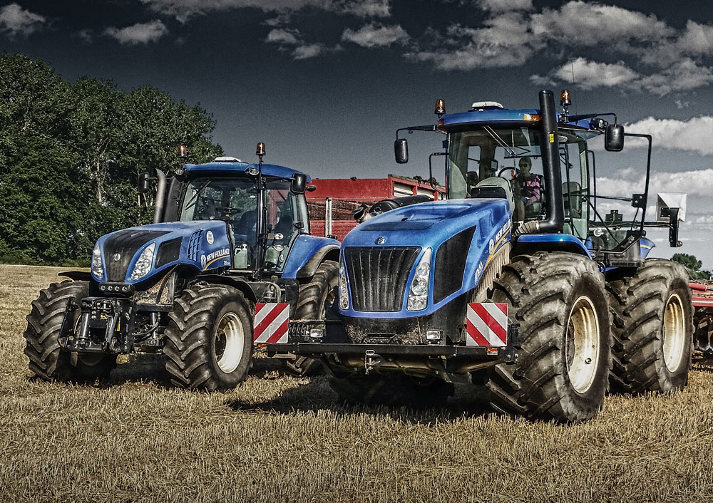 Poster New Holland T8 und T9-1
