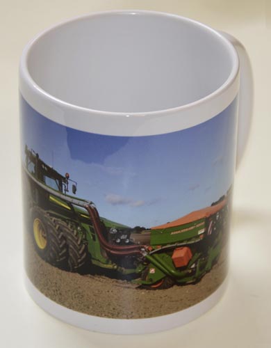 Becher Traktor mit Zwillingsbereifung