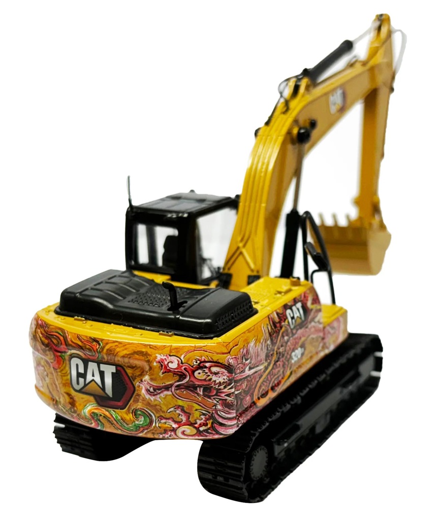 CAT 320 GX Bagger mit Drachendekor Modell von DieCast Masters 1:50