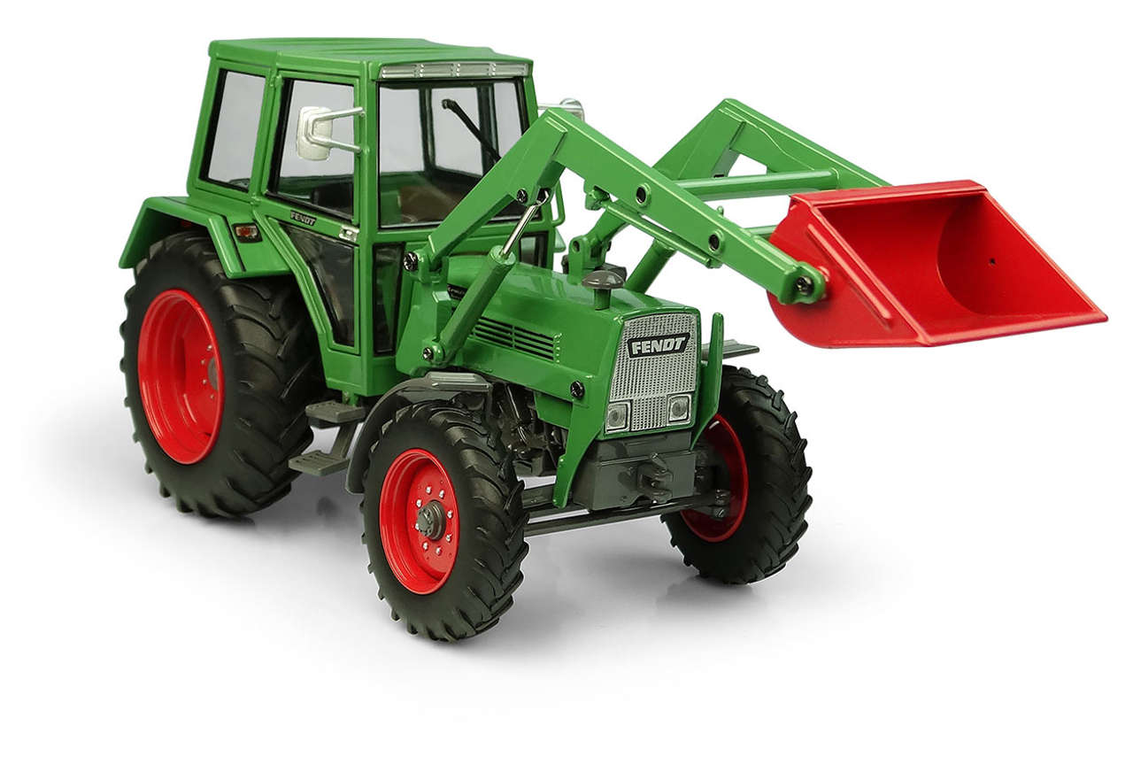 Fendt Farmer 108 LS 4WD mit Edscha Kabine und Frontlader Modell von Universal Hobbies 1:32