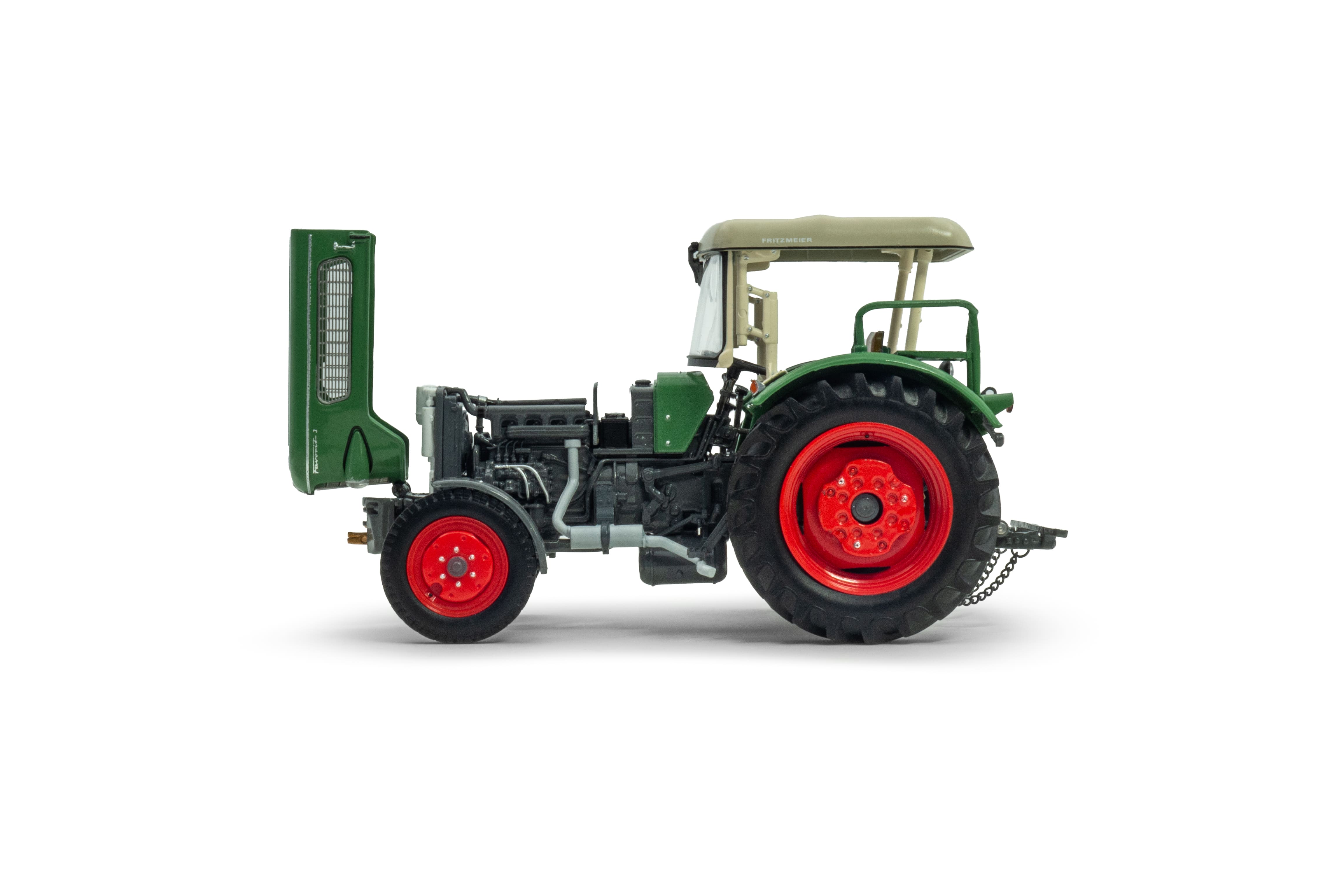 Fendt Favorit 3 2WD mit Fritzmeier Verdeck Modell von ROS 1:32