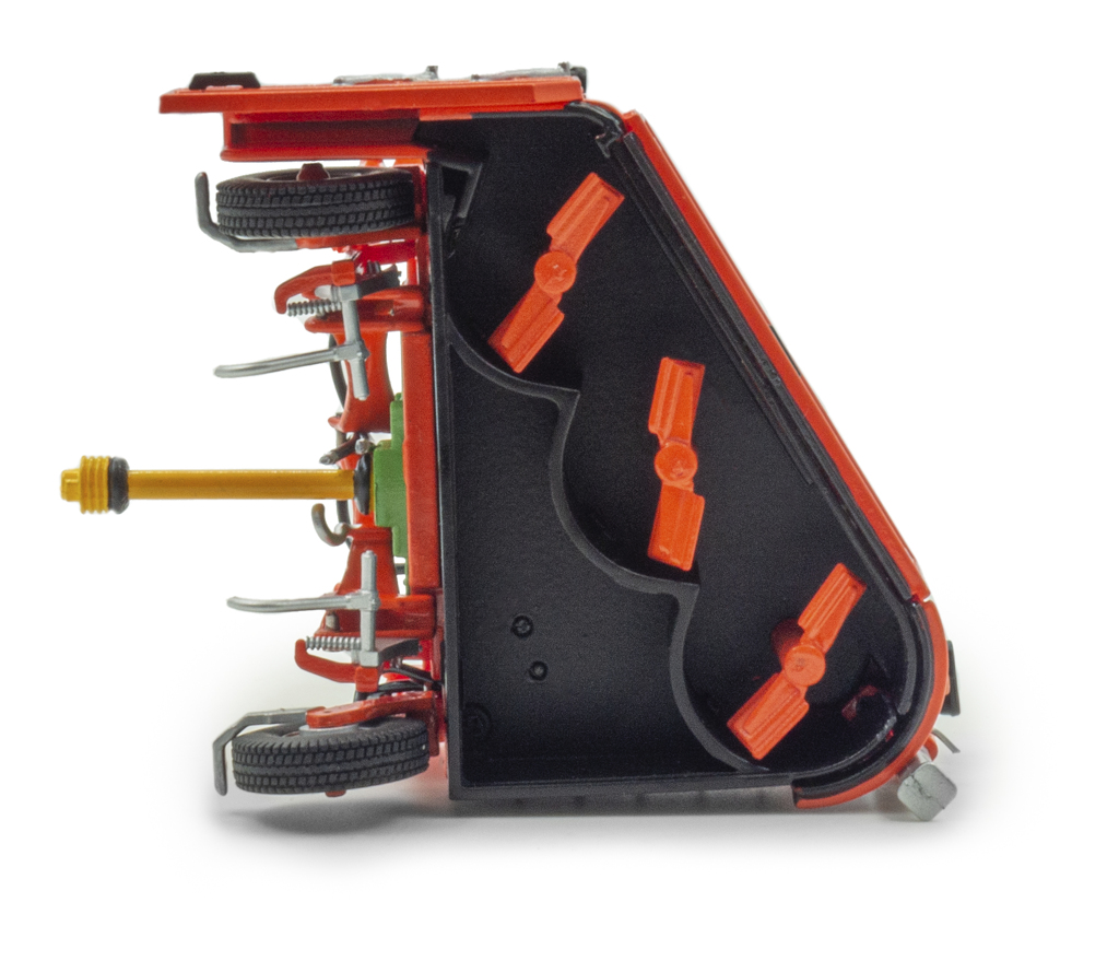 Holaras UM 150-F Zwiebelkrautschläger Modell von Universal Hobbies 1:32