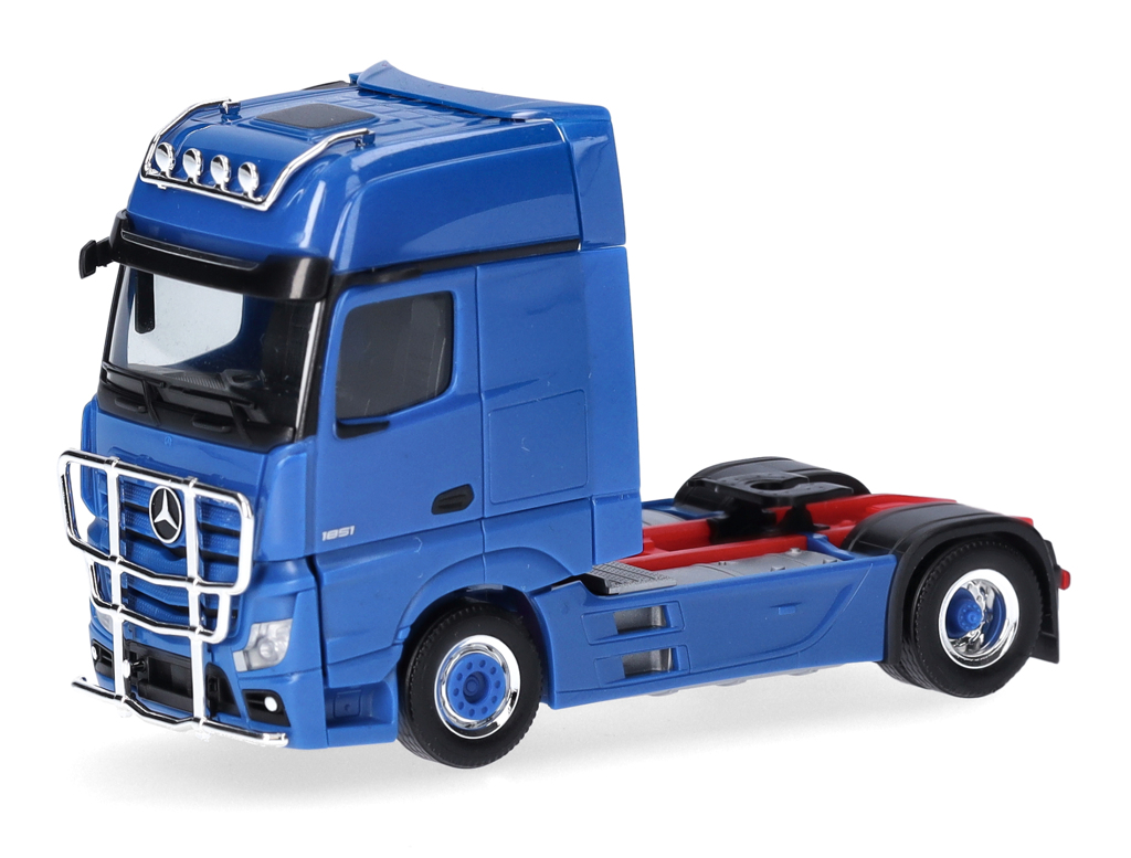 Mercedes-Benz Actros Gigaspace Solozugmaschine 2achs mit Lampenbügel und Rammschutz-1