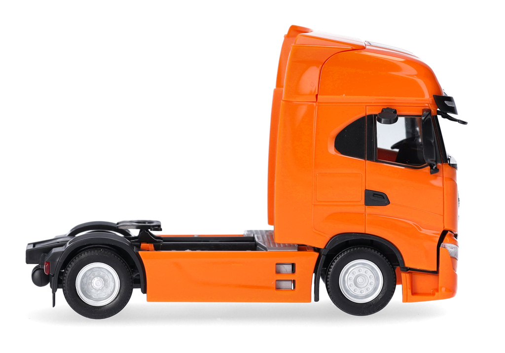 Iveco S-Way Solozugmaschine 2achs Modell von herpa 1:87