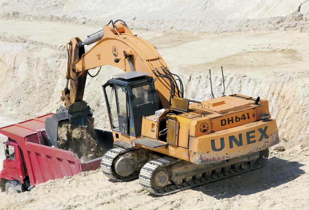 Tschechische Bagger 1922-2003 von Skoda über Menck zu Unex