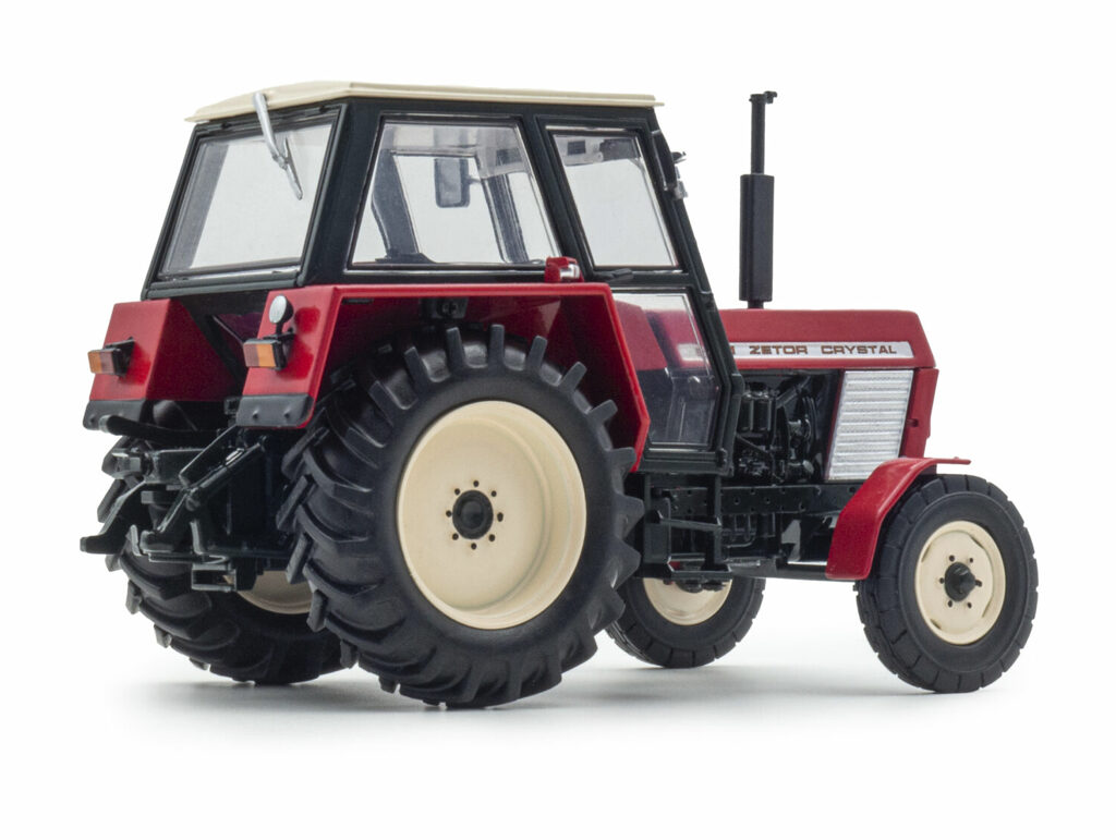 Zetor Crystal 8011 Limited Edition Modell von Universal Hobbies 1:32