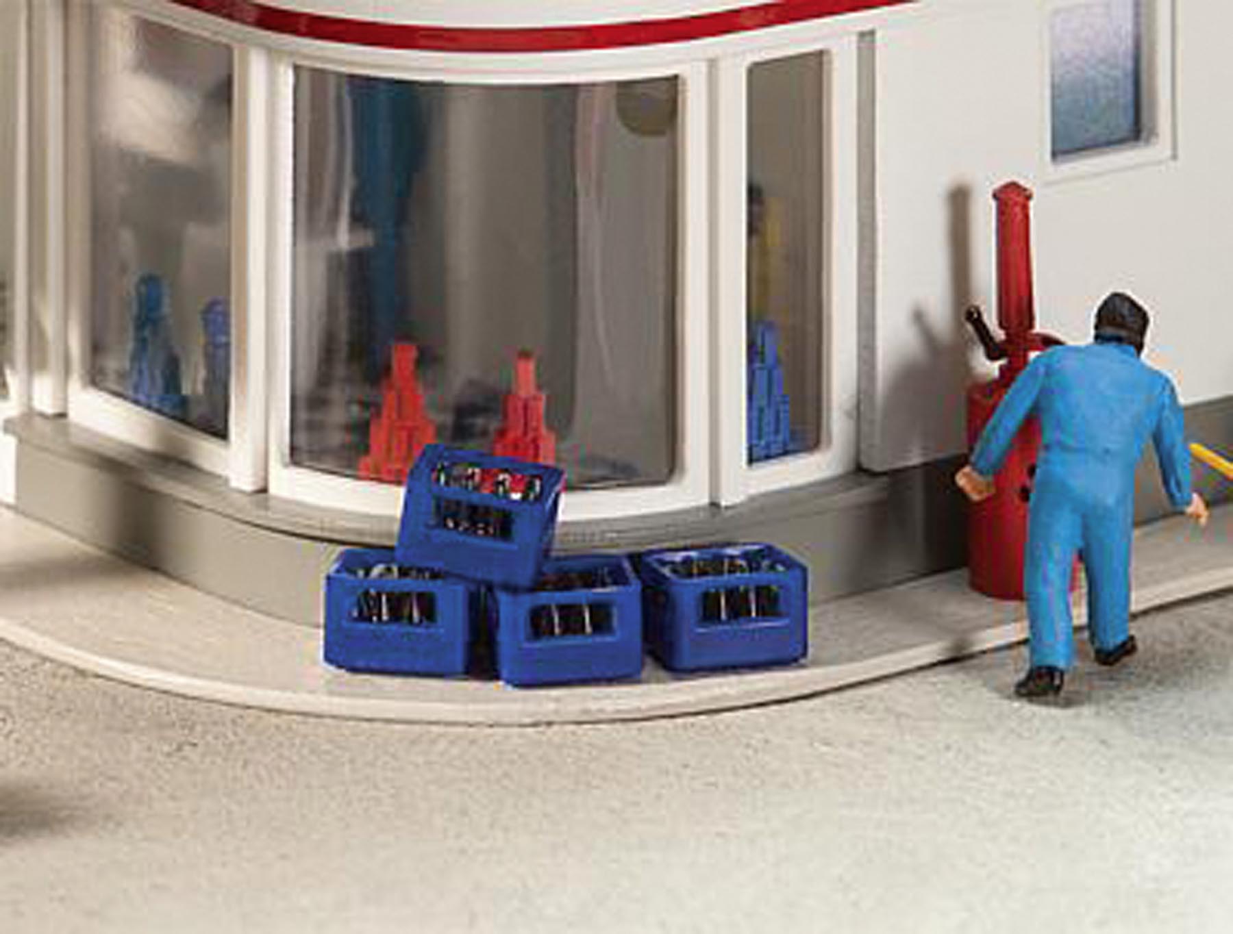 4 Bierkästen mit Flaschen Modell von Gebr. Faller 1:87