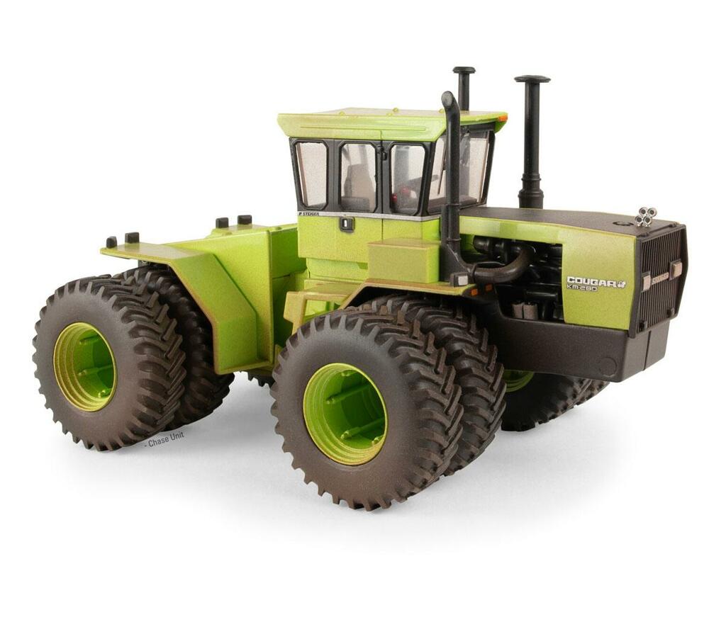 Steiger Cougar IV mit Zwillingsbereifung Muddy Prestige Collection-1