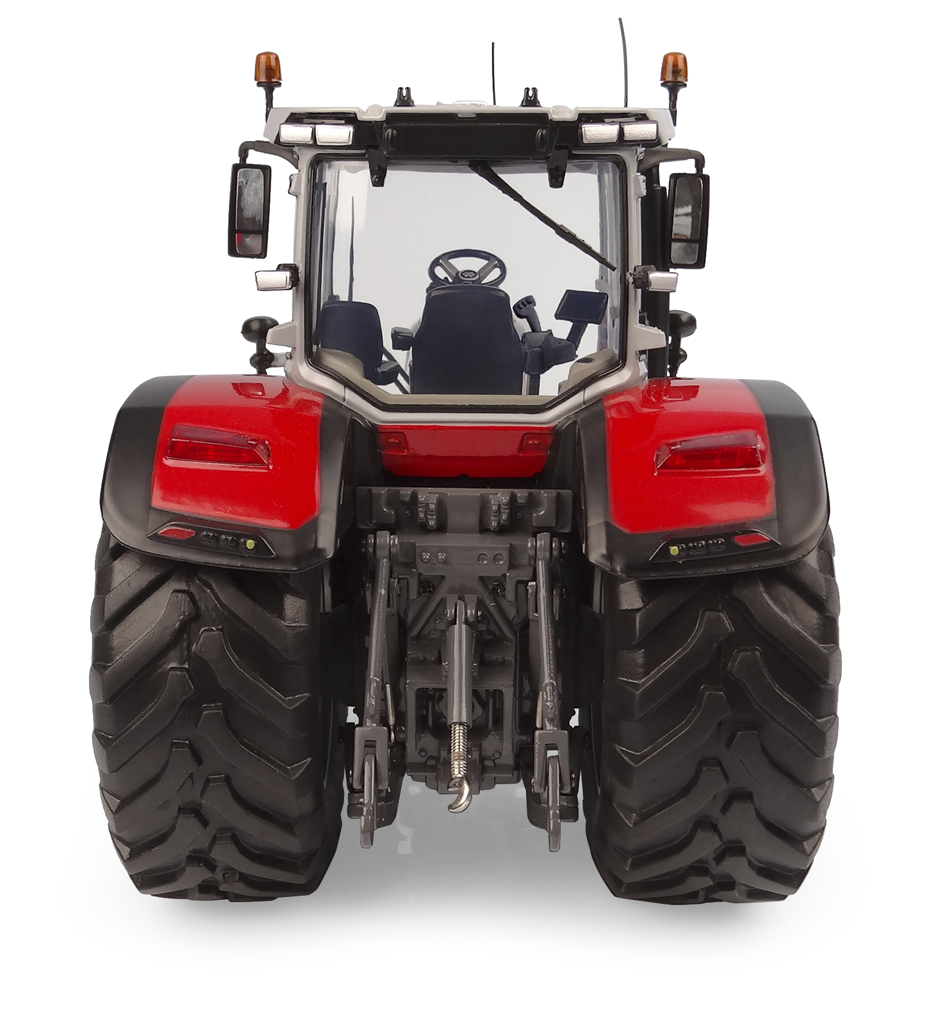 Massey Ferguson 8S.225 Edition Blue Blanc Rouge Limited Editon Modell von Universal Hobbies 1:32