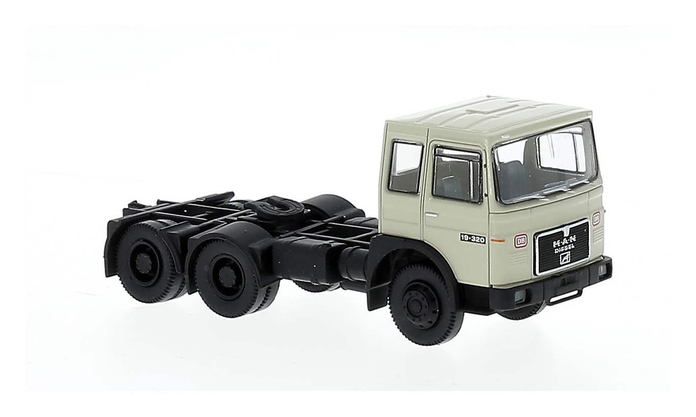 MAN F7 3-achs Sattelzugmaschine der DB Modell von Brekina 1:87