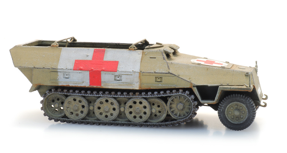 Sdkfz 251/8 Ausf D Sanitätspanzer Modell von Artitec 1:87