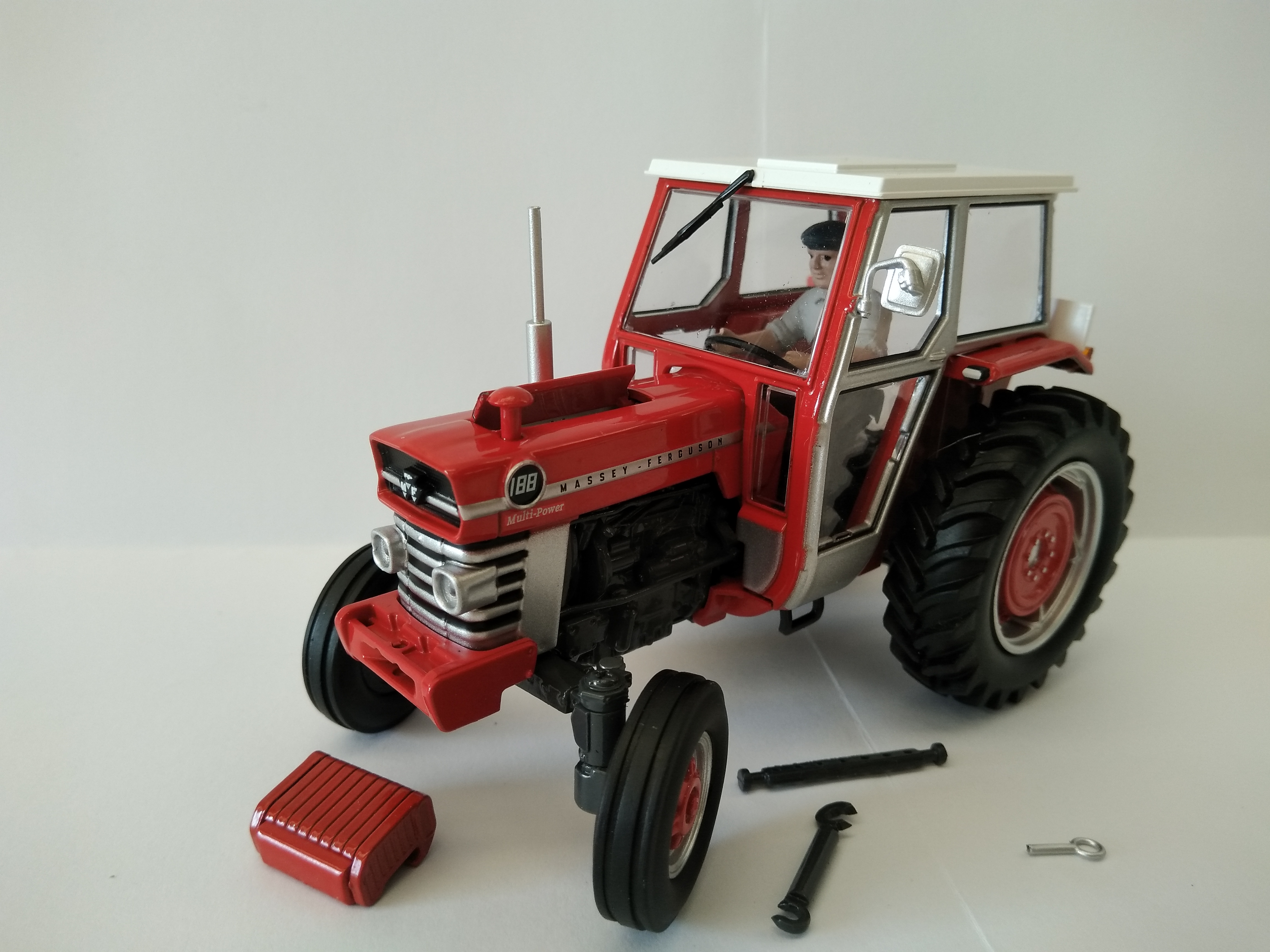 Massey Ferguson 188 ACA 2022 Lim. Edt. Modell von Replicagri 1:32