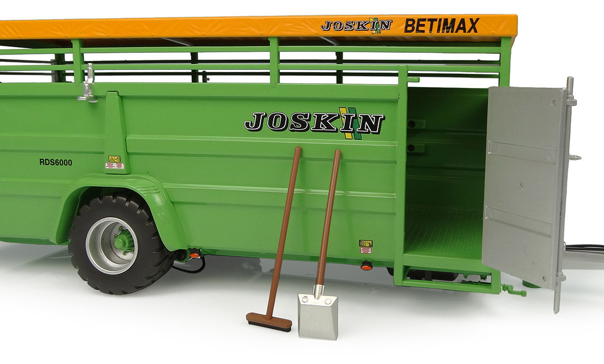 Joskin Betimax RDS G 6000 grün Modell von Universal Hobbies 1:32