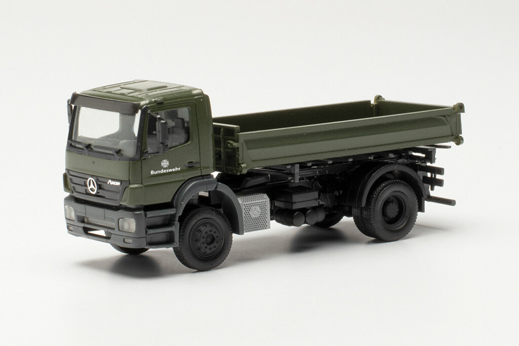 Mercedes-Benz Axor Dreiseitenkipper Bundeswehr -1