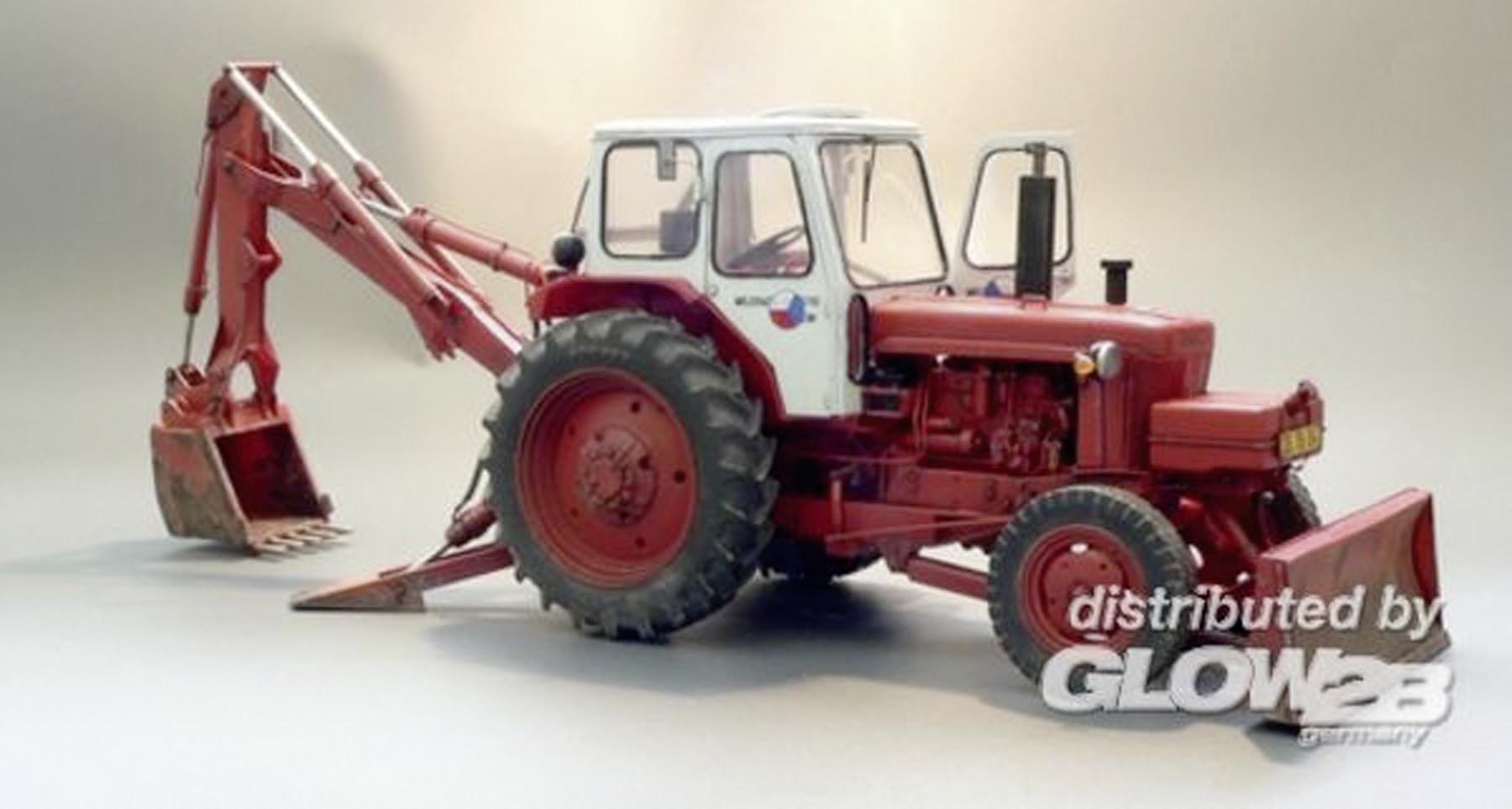 Belarus mit Hecklader und Planierschild Bausatz aus Resin Modell von Plus Model 1:35