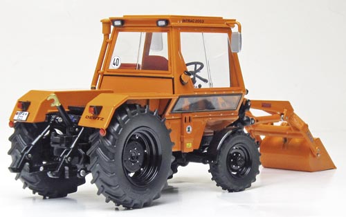 Deutz Intrac 2003 A Kommunal mit Frontlader (1974 - 1978) Modell von Weise-Toys 1:32