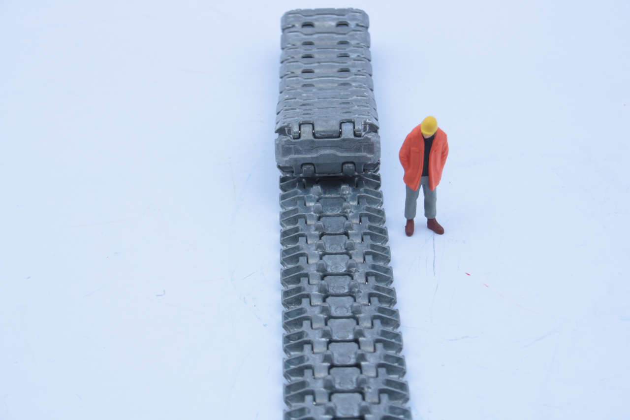 Metallkette für PC8000 Modell von Bymo 