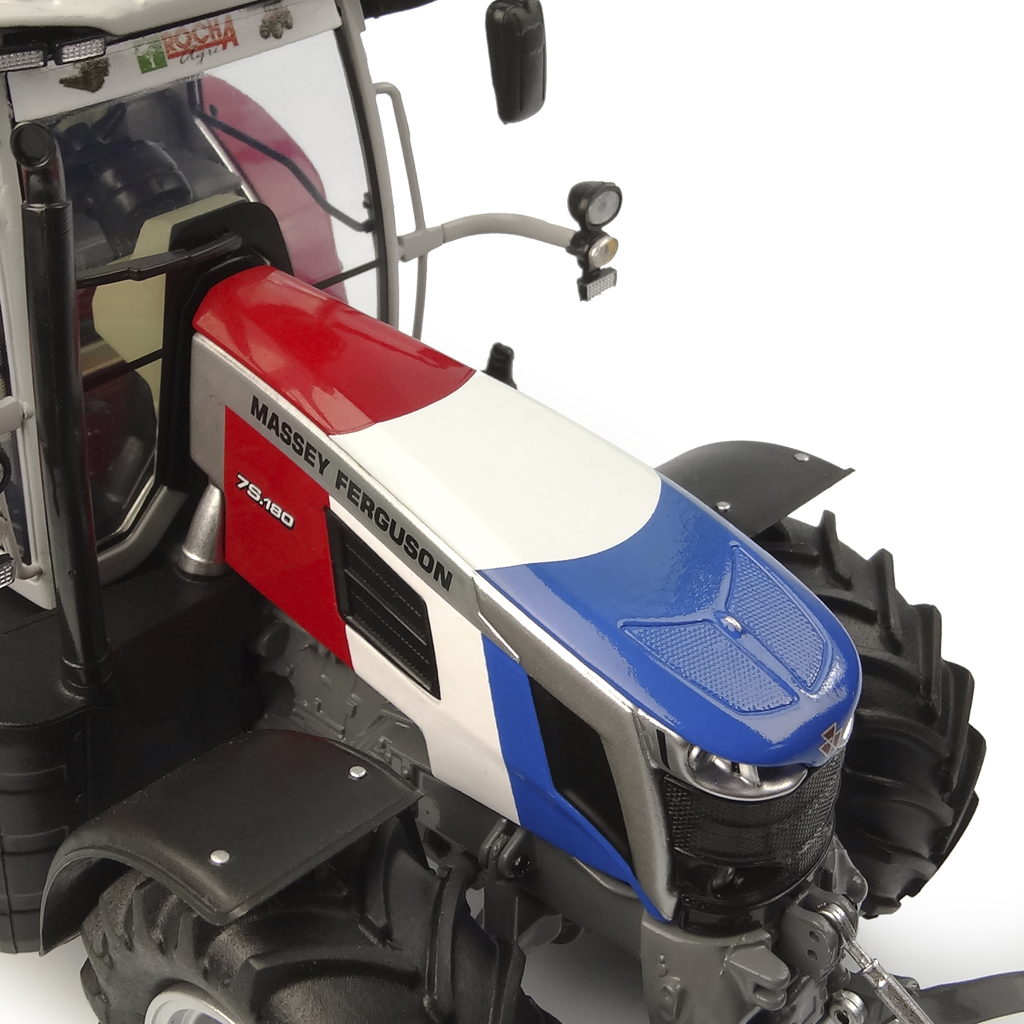 Massey Ferguson 7S.180 Edition Bleu-Blanc-Rouge Modell von Universal Hobbies 1:32