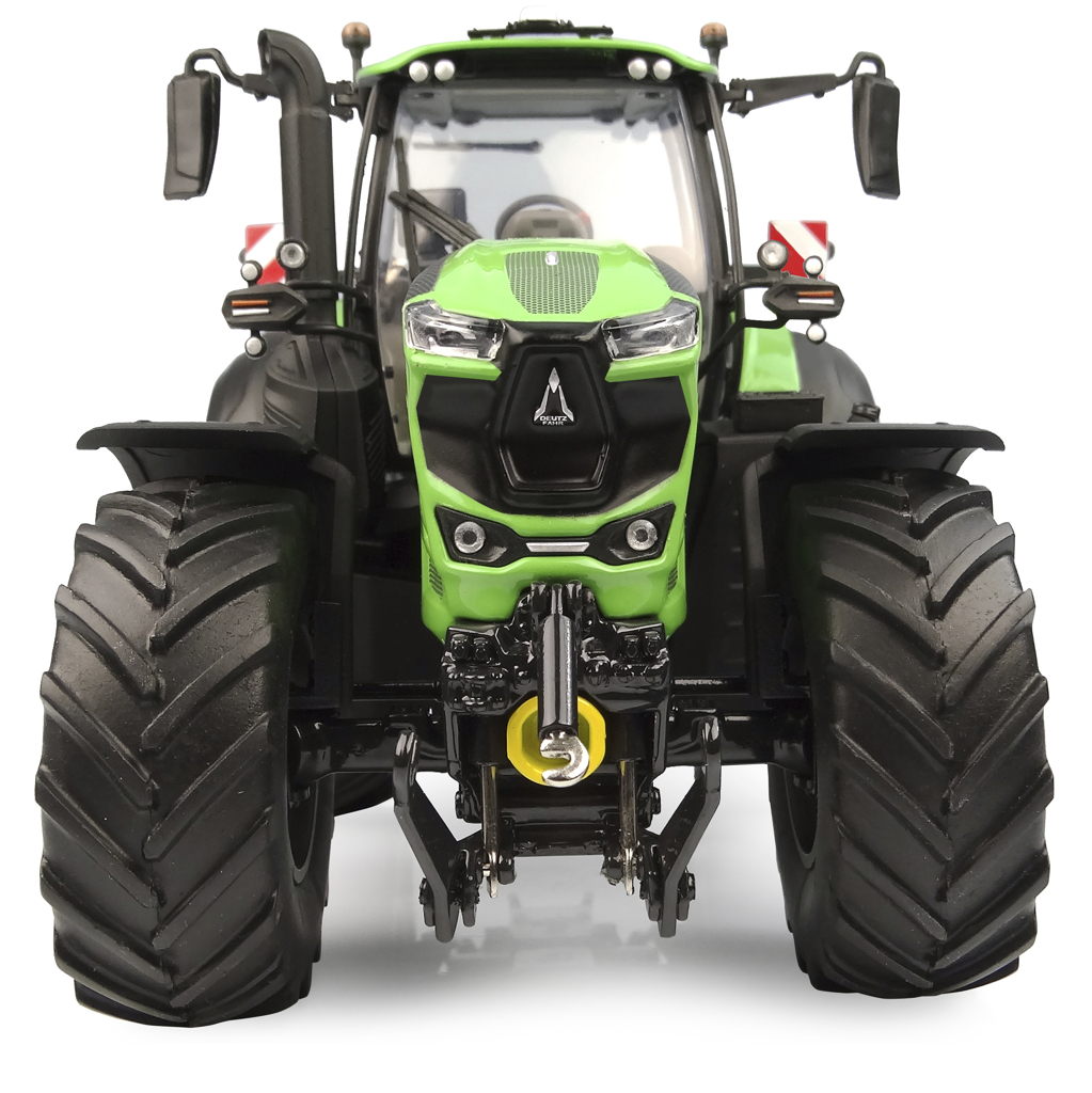 Deutz-Fahr 8280 TTV Modell von Universal Hobbies 1:32