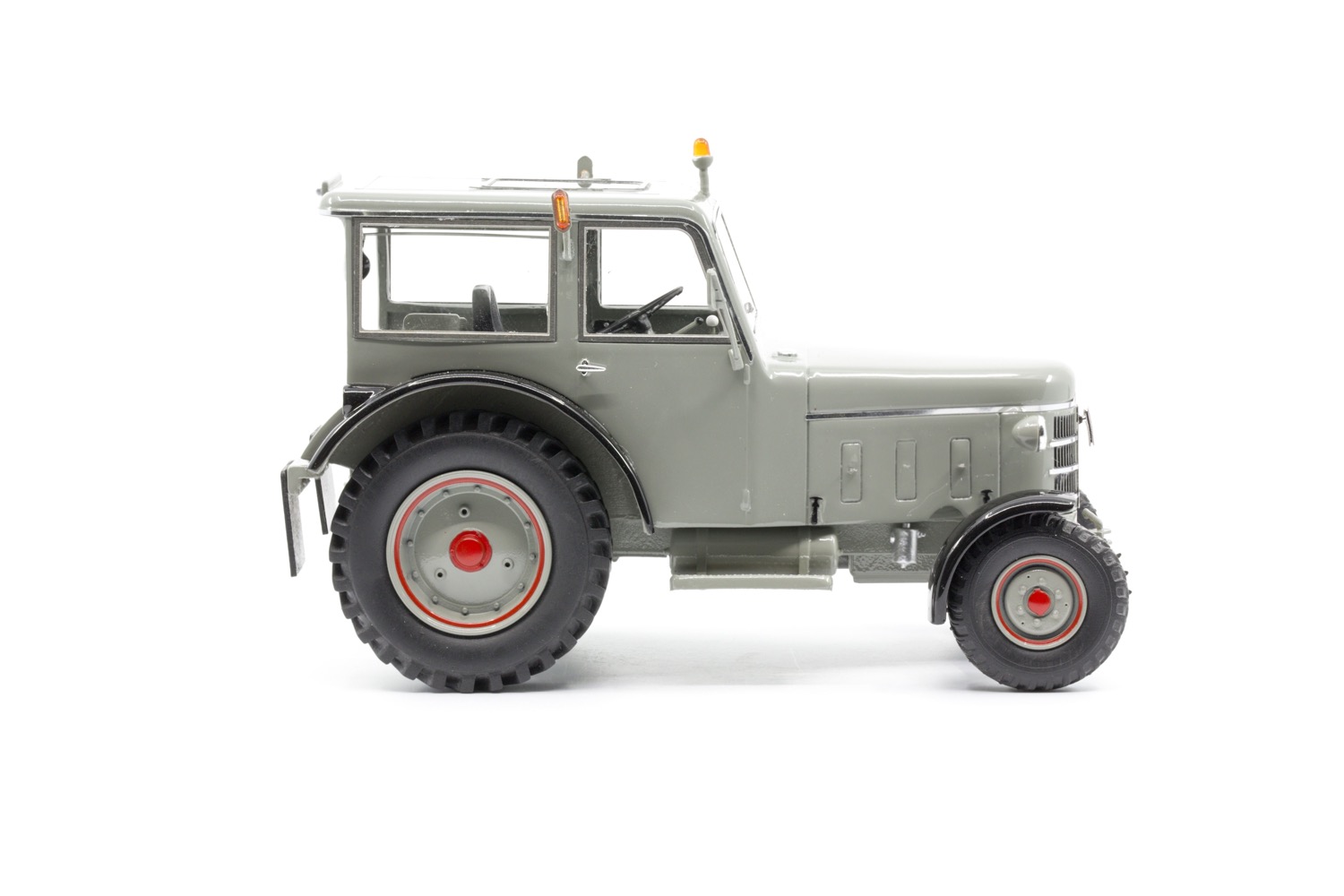 Bührer FFD6 Industrietraktor  Modell von Ace 1:32