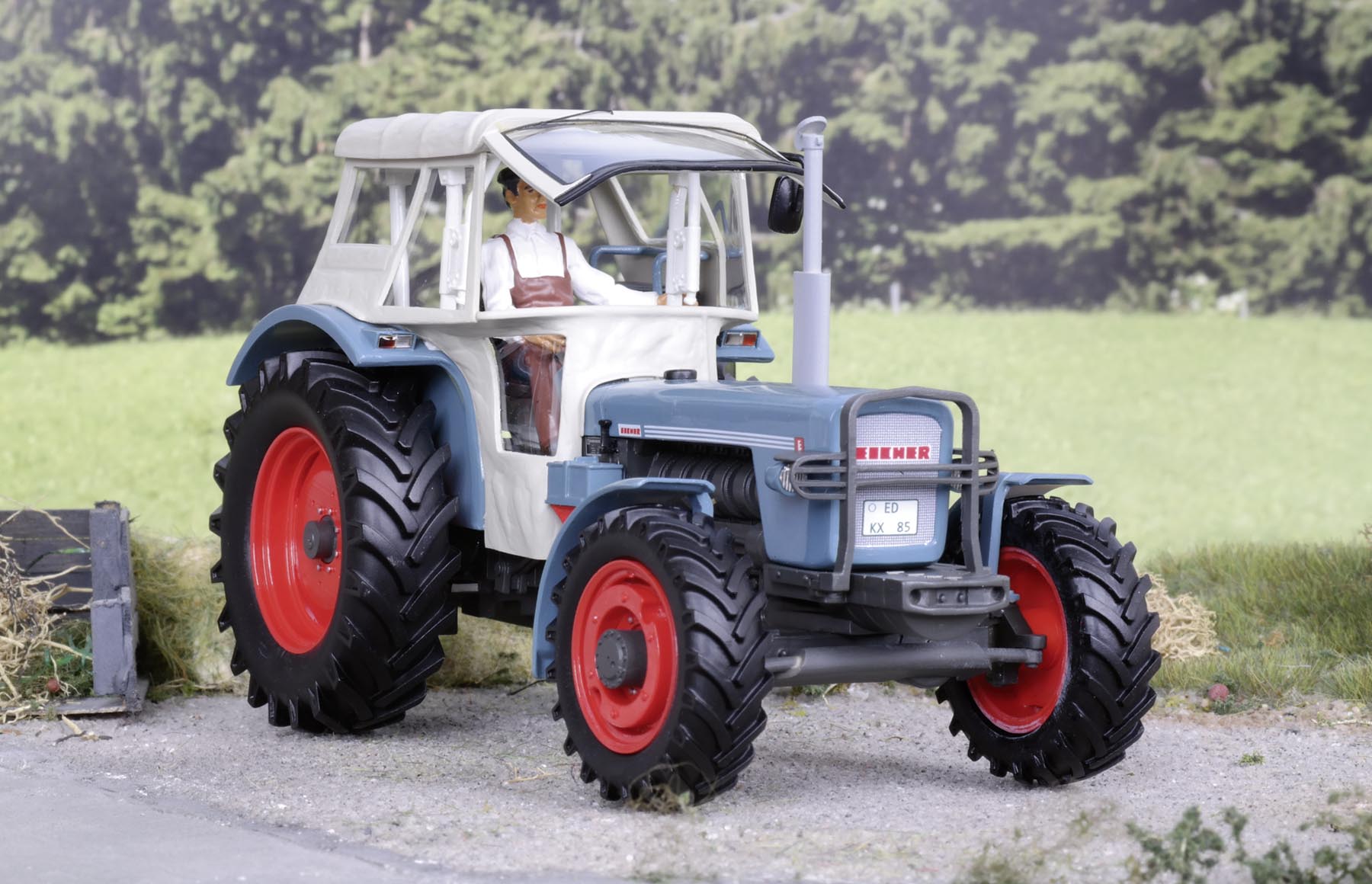 Eicher Wotan mit Fritzmeier Verdeck Modell von MO-Miniatur 1:32