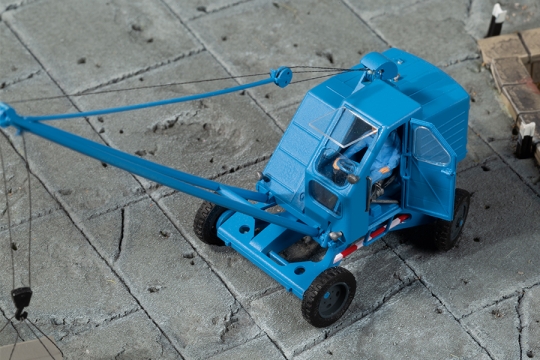 Lader T170 hellblau Bausatz Modell von Auhagen 1:87