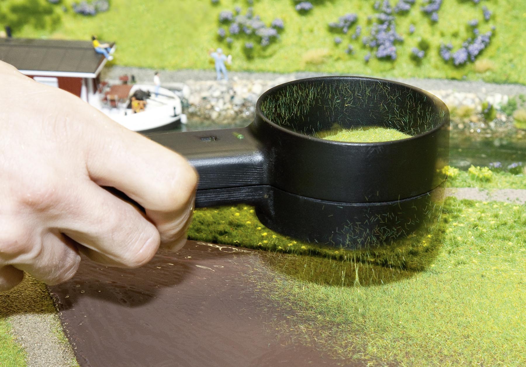 Begrasungsgerät Gras-Fix Modell von Gebr. Faller