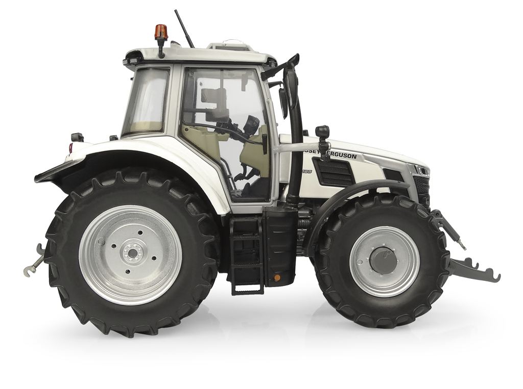 Massey Ferguson 6S.165 White Lim. Edt. 2023 Modell von Universal Hobbies 1:32