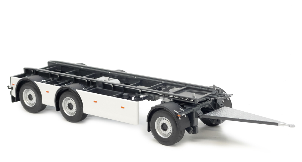 GS Meppel Containertransporter Volvo wei-1