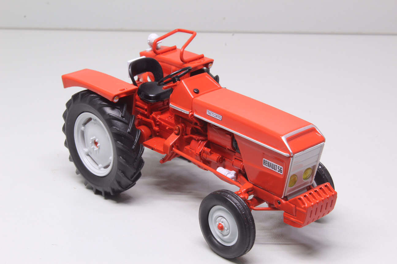 Renault 56 Modell von Replicagri 1:32