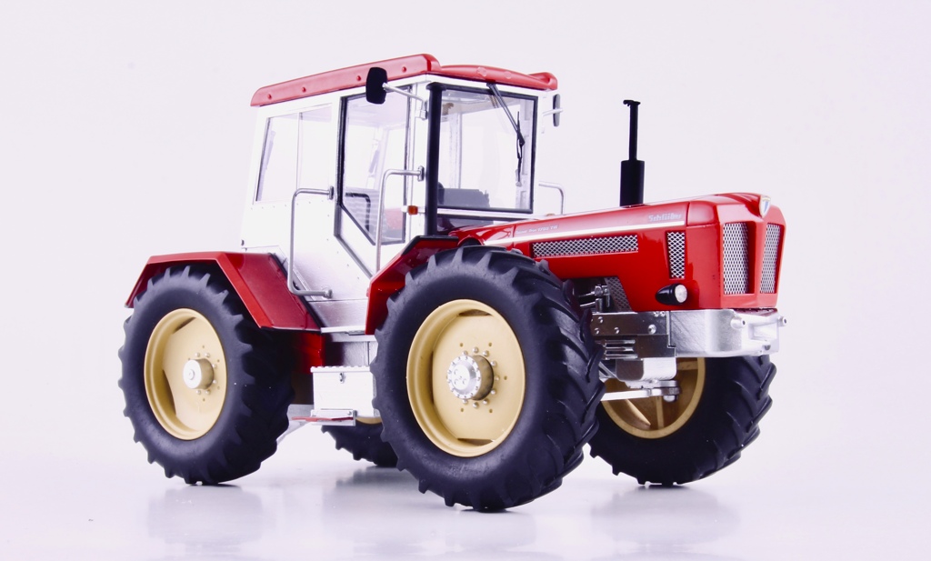 Schlüter Super Trac 1600 TVL 1st Edition Modell von agrarfox 1:32