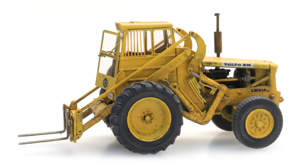 Volvo LM 218 mit Palettengabel Modell von Artitec 1:87