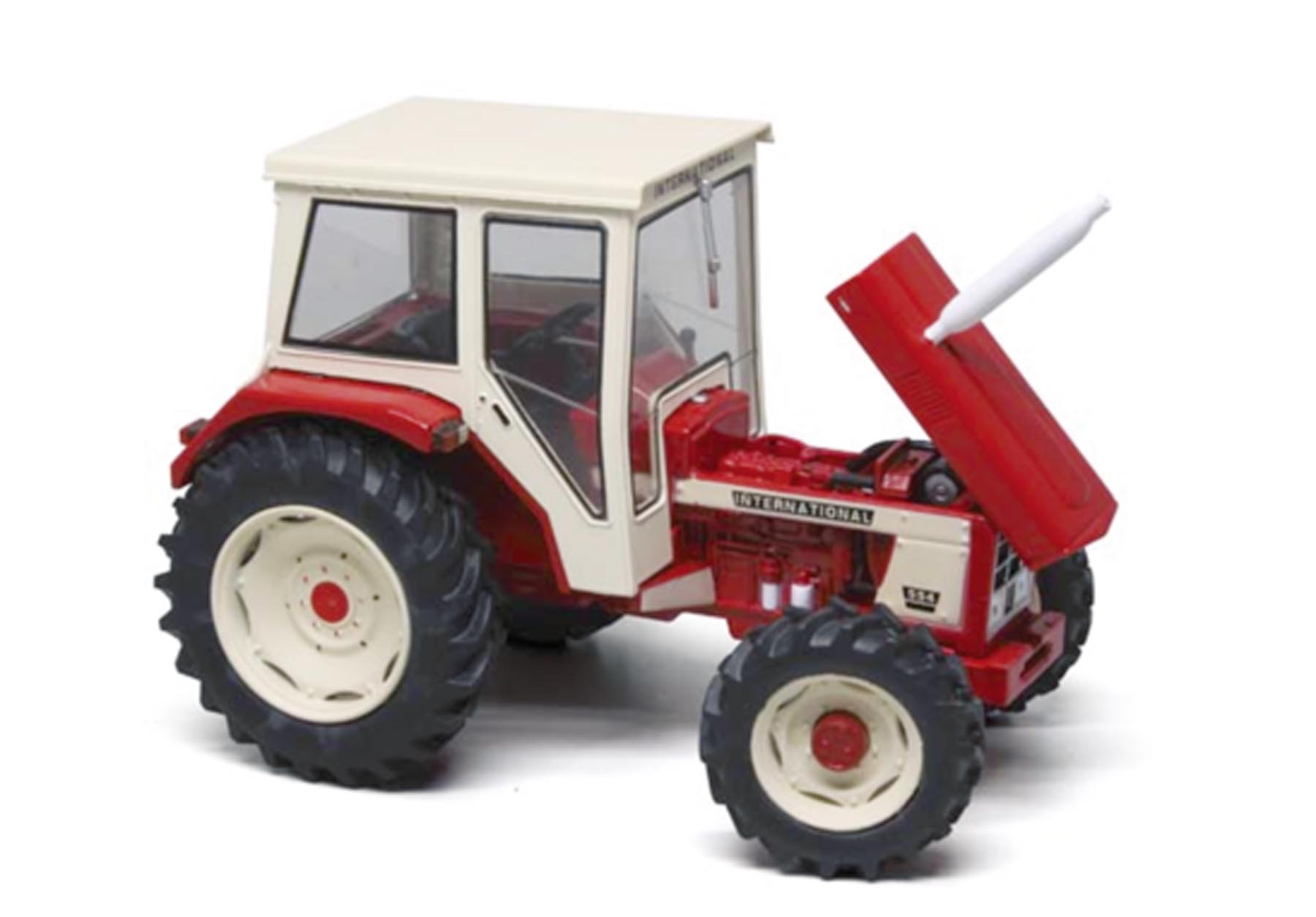 IHC 554 4WD mit Kabine Modell von Replicagri 1:32