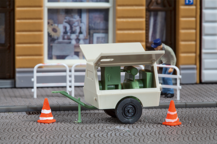 Dumper mit Kompressoranhänger Bausatz Modell von Auhagen 1:87