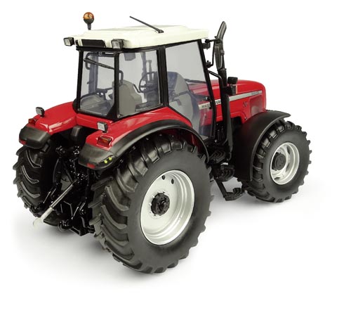 Massey Ferguson 8220 Xtra Modell von Universal Hobbies 1:32